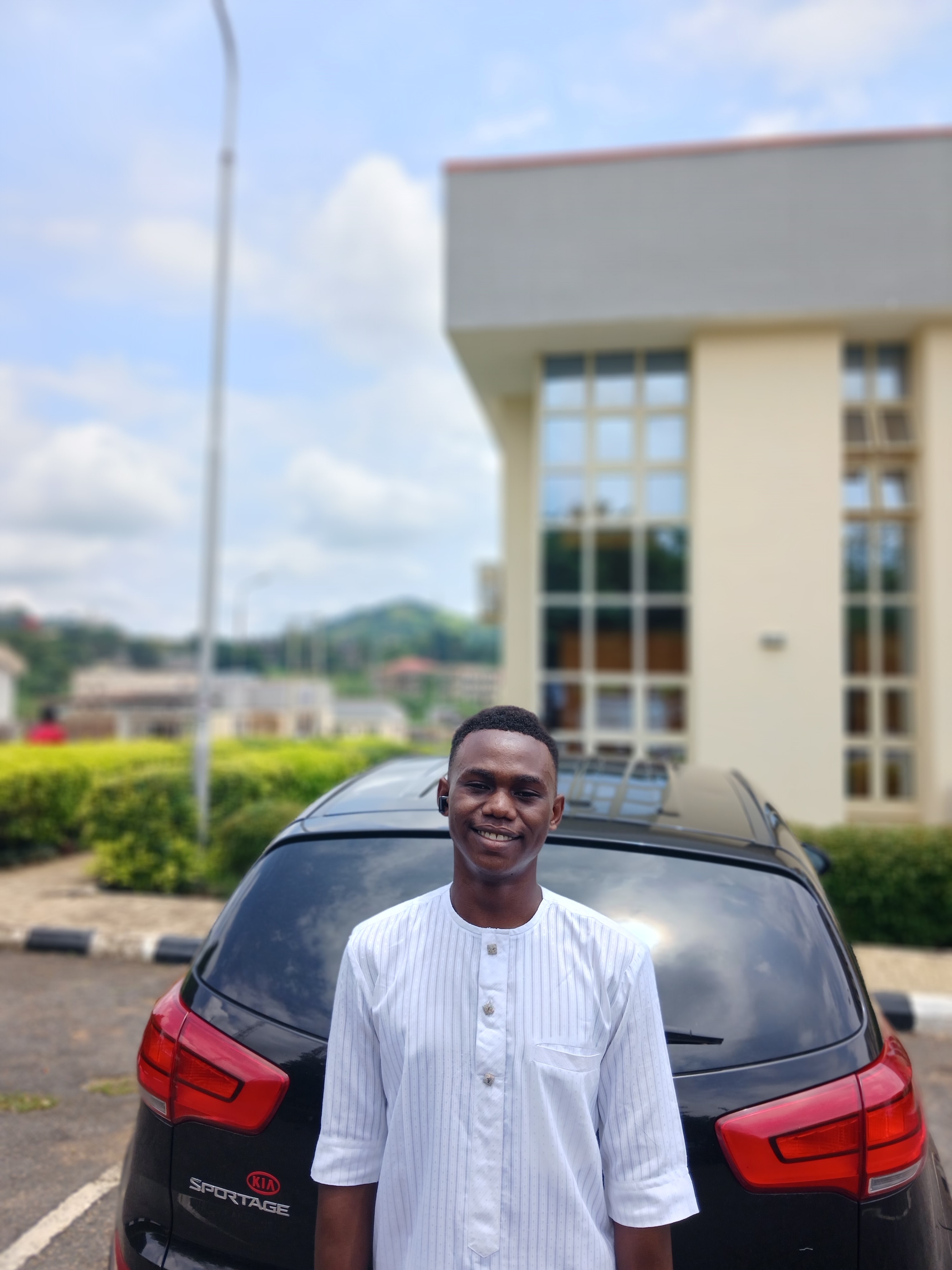 car looks good on me